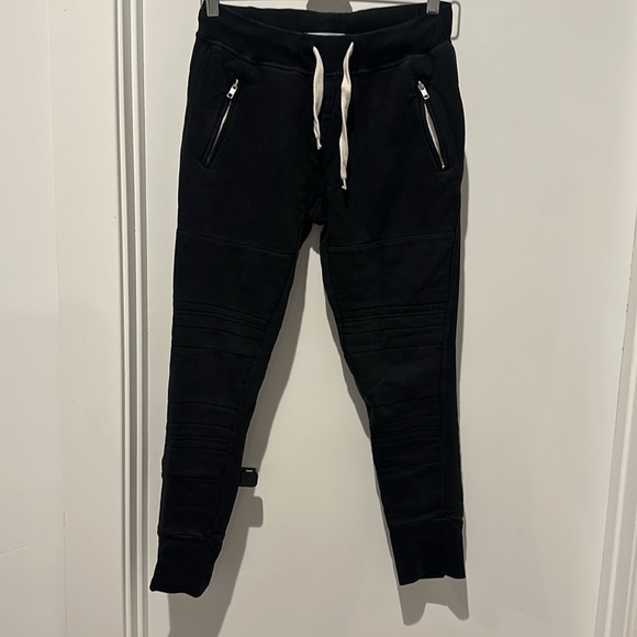 SINCERELY JULES LUX JOGGERS (BLACK) - Picture 2 of 10